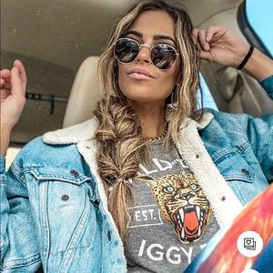 NWT Levi’s Dad Trucker Jacket with Sherpa